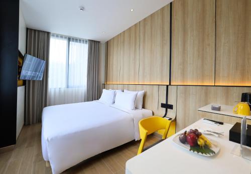 room detail thumbnail 0