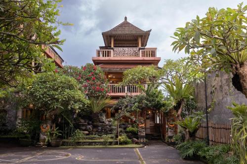 Uma Shanty Near to Lempuyang