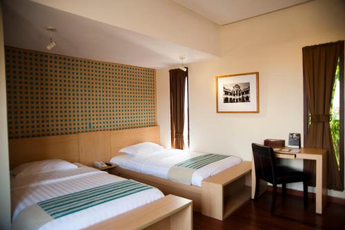 hotel photo