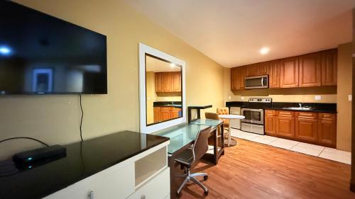 Redondo Beach Inn - LAX in Torrance