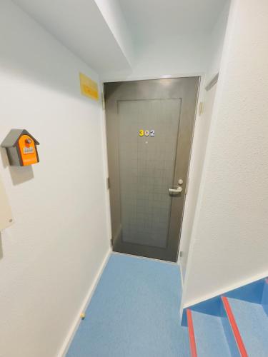 302 Dotonbori River5 min walk to Dotonbori Kuromon Market Shinsaibashi, Namba business district washing machine on balcony 1F free dryer microwave