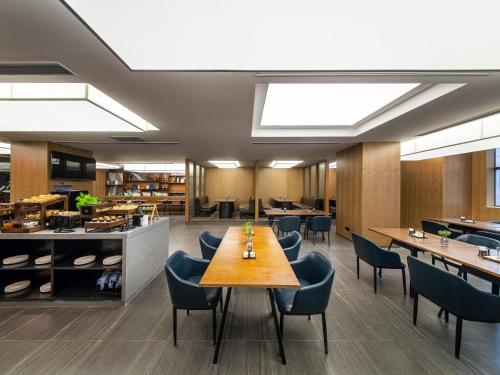 Restaurant, SSAW Hotel Shenzhen Qianhai Nantou Ancient Town in Shenzhen