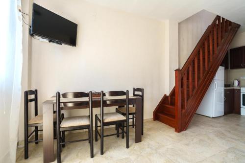 Apartments Lora Apartments Lora