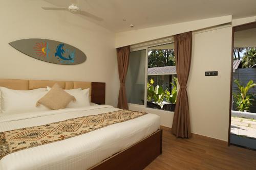 Room, aqua