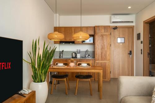 Sunny Aparts 1 Room Type - Deluxe King Studio
