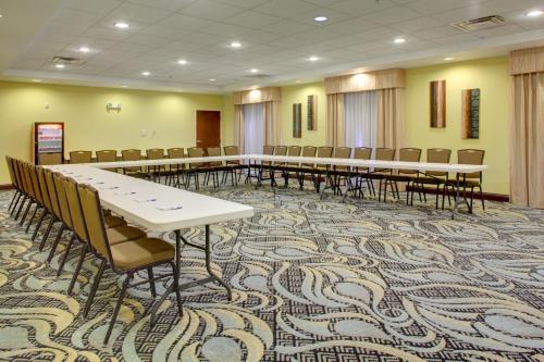 Holiday Inn Express & Suites Cross Lanes, an IHG Hotel in Cross Lanes, USA