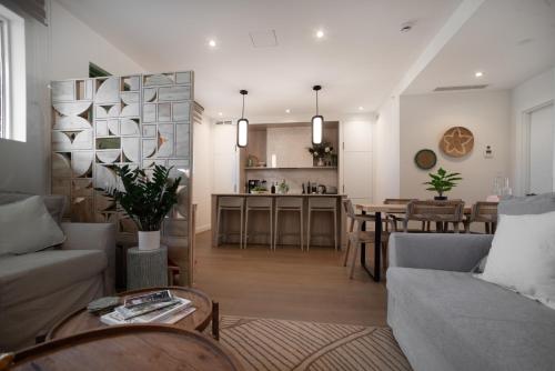 #15 Villa Breeze at The Grove Too – khách sạn tại West Bay