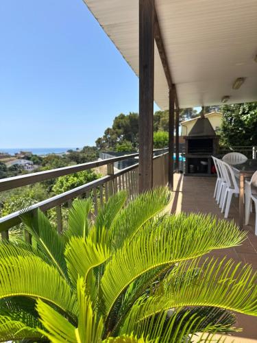 Seahomes Vacations - Charming House with Private Pool in Santa Susanna