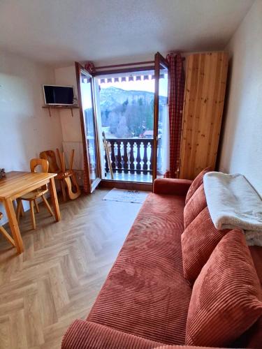 Studio SnowCarroz with a view for 4 people