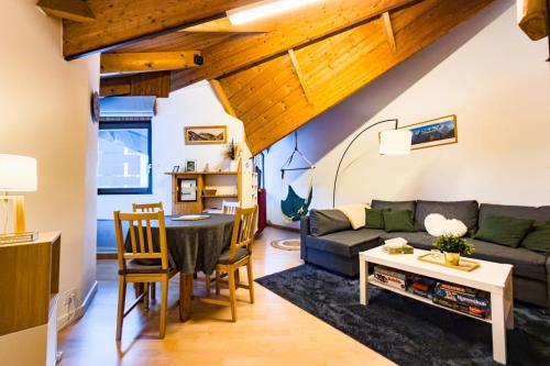 Bright studio with a view of Mont Blanc