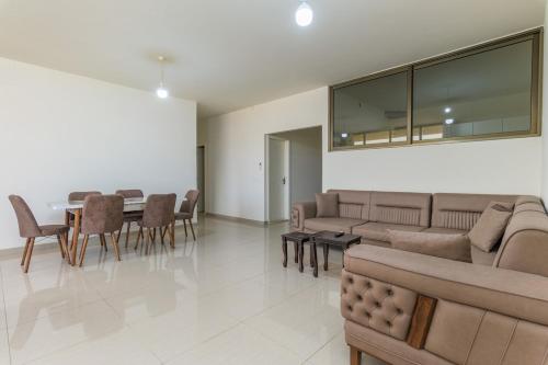 Sky View - 2BR - Beirut, Fanar in Sad El Baouchriye