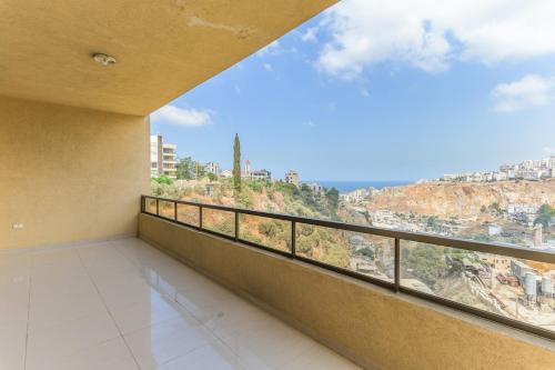 Sky View - 2BR - Beirut, Fanar in Sad El Baouchriye