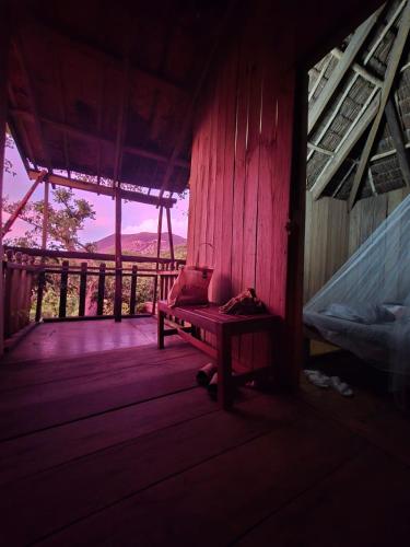 Yasur Backpackers Bungalow & Tree House in Isaka