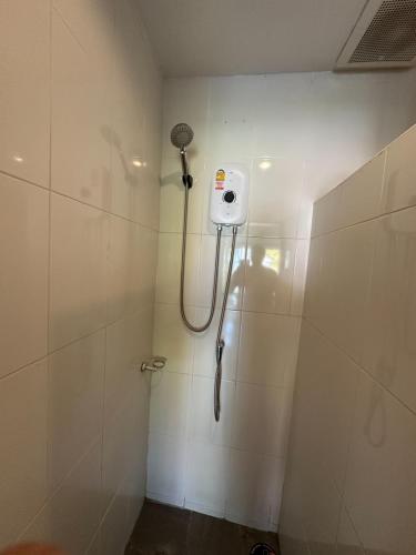 Photo - The Seashore Kamala Service Apartment