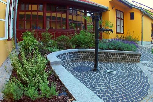 Ciszterci Ház Pécs - image 7