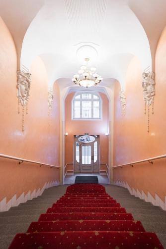 Bright Studios near Old Town & Excellent City Access by EasyBNB Premium 3