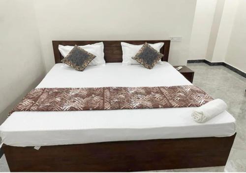 Nakshatra Palace Ayodhya – Ayodhya, VA