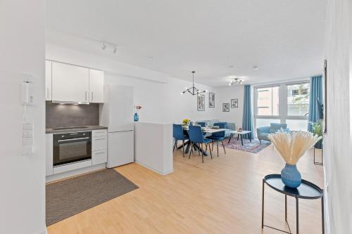 кухня, CityFlair 6 Pers Flughafen Stuttgart Messe U7 Whg 1 in Ostfildern