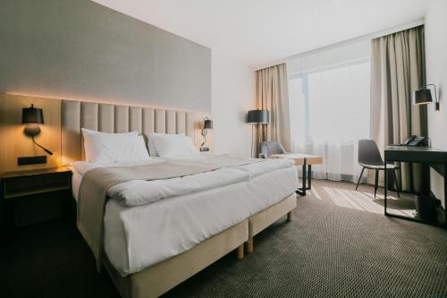 B&B HOTEL Warsaw East Room Type - Standard King Room