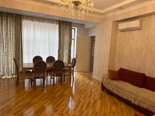 Family Comfort Stay Baku – khách sạn tại Yasamal