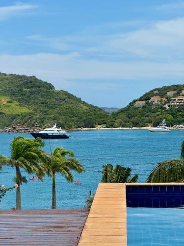 Búzios Prime: Vista Mar, 50m da Praia da Ferradura, 8 suites (Buzios Prime: Vista Mar, 50m da Praia da Ferradura, 8 suites) in Plaja Ferradura