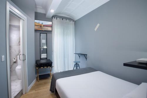 Atocha Rooms - image 13