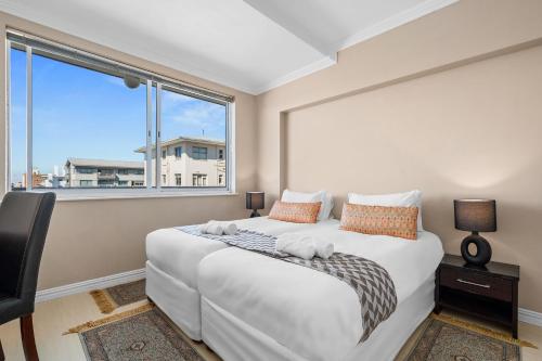 Sailaway Sea Point - image 4