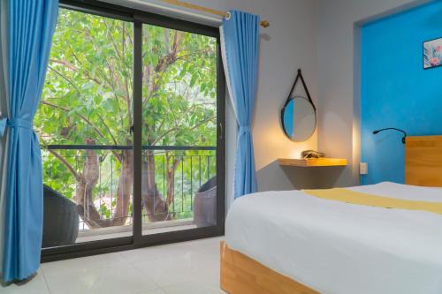 SECRET GARDEN Hostel - WANDERNEST Cat Ba in Cat Ba Island