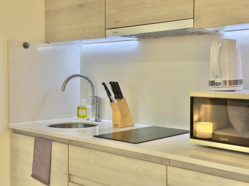 Swiss Quality Apartments (Beach Tower) – Batumi, IL