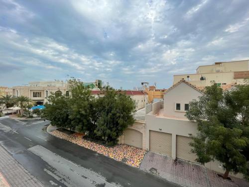 Your Cozy Stay in Bahrain in 마디낫 이사