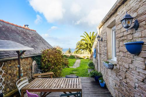 Ty Zazou - Proche de la mer gîte à louer Lanvéoc