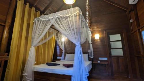 Abraham Beach House in Tangalle