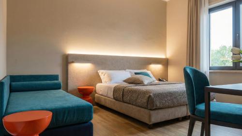 1 double bed, 1 sofa bed