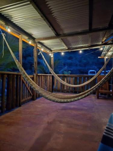 Rustik Cabaña – khách sạn tại Lanquin
