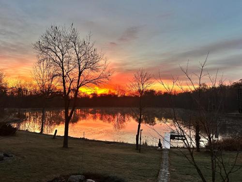 Whispering Pines Auburn - image 9
