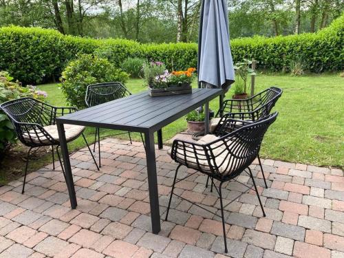 Fachwerkhaus am See mit Fass-Sauna im Münsterland (Fachwerkhaus am See mit Fass-Sauna im Munsterland) in 瓦倫多夫