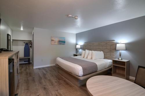 1 queen bed