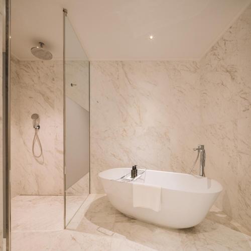 MYTHIC SANA Downtown Suites - image 13