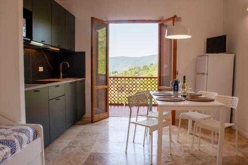 Elbamar Lacona - image 12