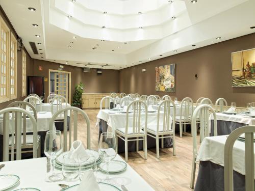 Hotel Zentral Parque - image 7