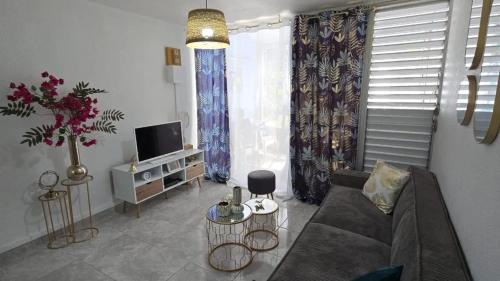 Charmant appartement au Gosier - 37 m² avec terrasse - image 12