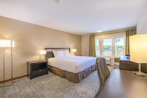 Super 8 by Wyndham Vallejo/Napa Valley - image 8