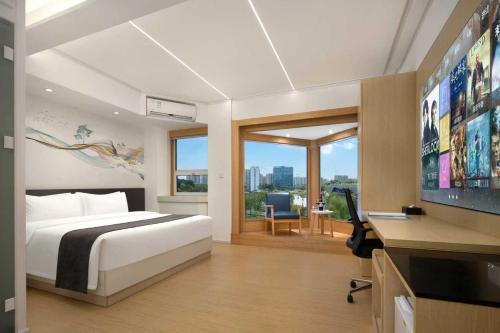 JC Jinchen Lakeview Hotel