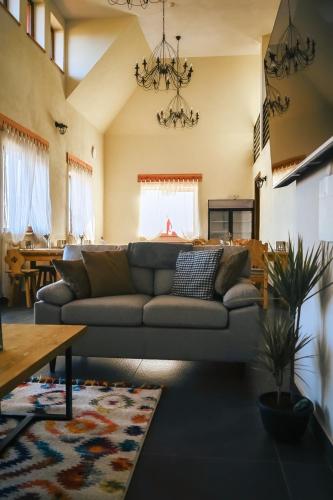 ROGOChalet in Skrinda Frasineta