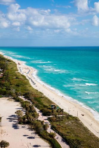 沙灘, 邁阿密海灘諾布酒店 (Nobu Hotel Miami Beach) in 中區海灘