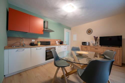 Seadmed, Ca' dal Pum - Lake Orta - Elegant holiday home in Gozzano