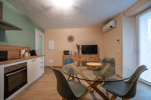 Seadmed, Ca' dal Pum - Lake Orta - Elegant holiday home in Gozzano