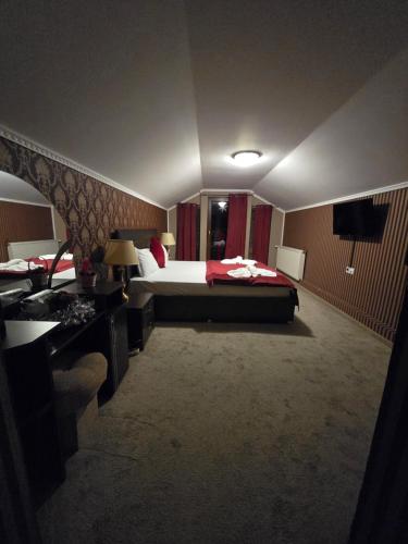Platinvm B&B