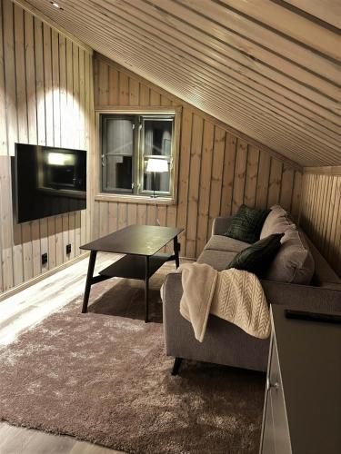 Cosy cabin on Branäsberget - Illern 50 (Cosy cabin on Branasberget - Illern 50) in Syssleback