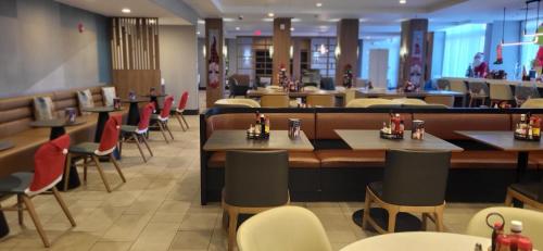 Restaurant, Holiday Inn Meridian East I 59 / I 20 By IHG in Meridian (MS)